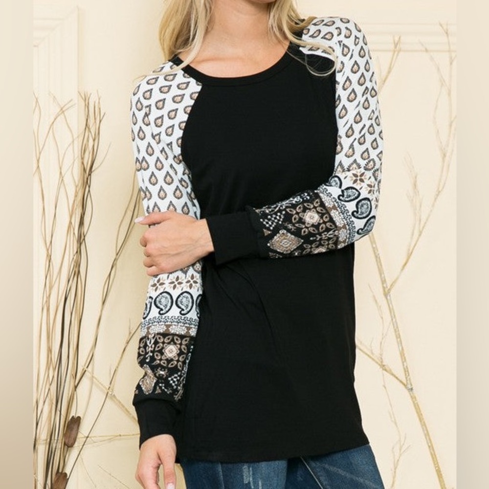 Solid Tunic Top with Paisley Print Sleeves